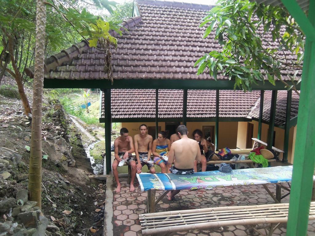 Ijen Bondowoso Home Stay מראה חיצוני תמונה