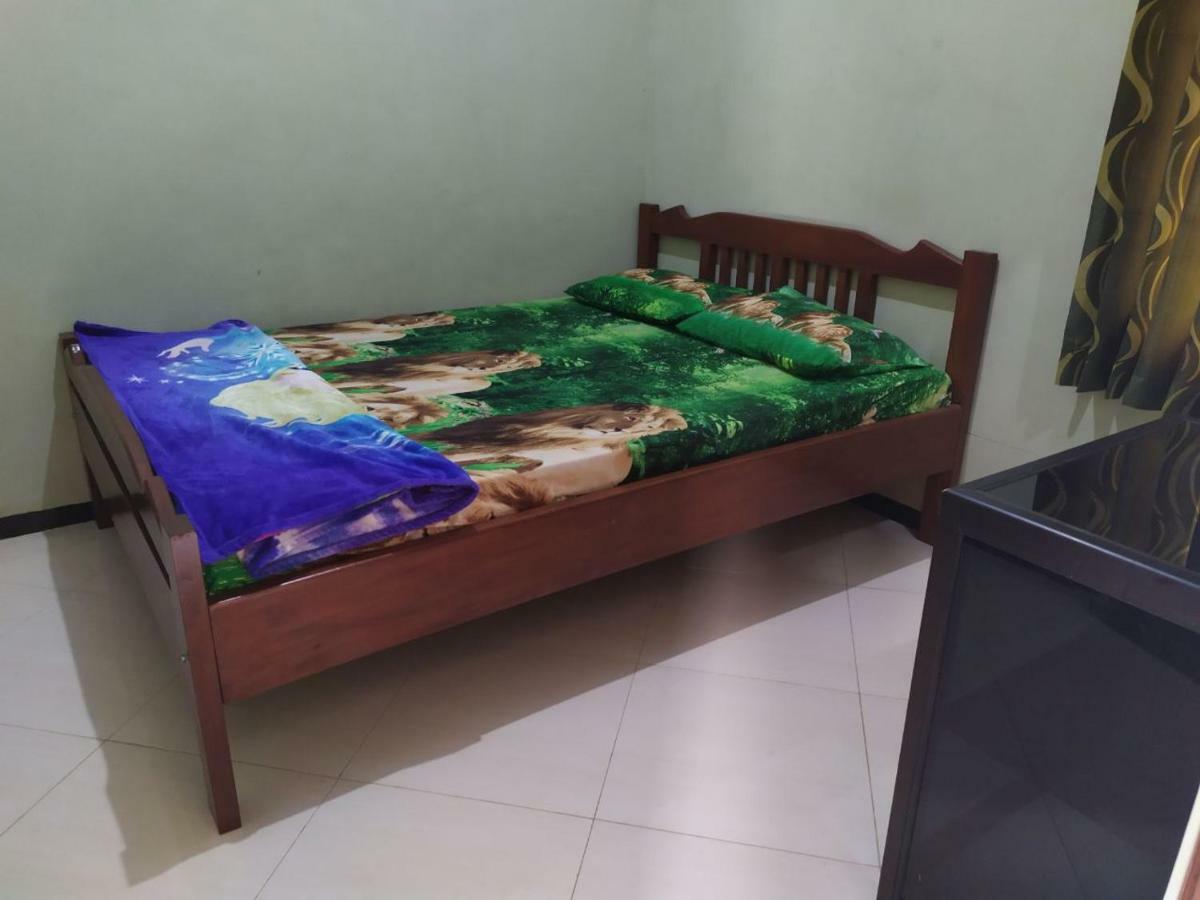 Ijen Bondowoso Home Stay מראה חיצוני תמונה